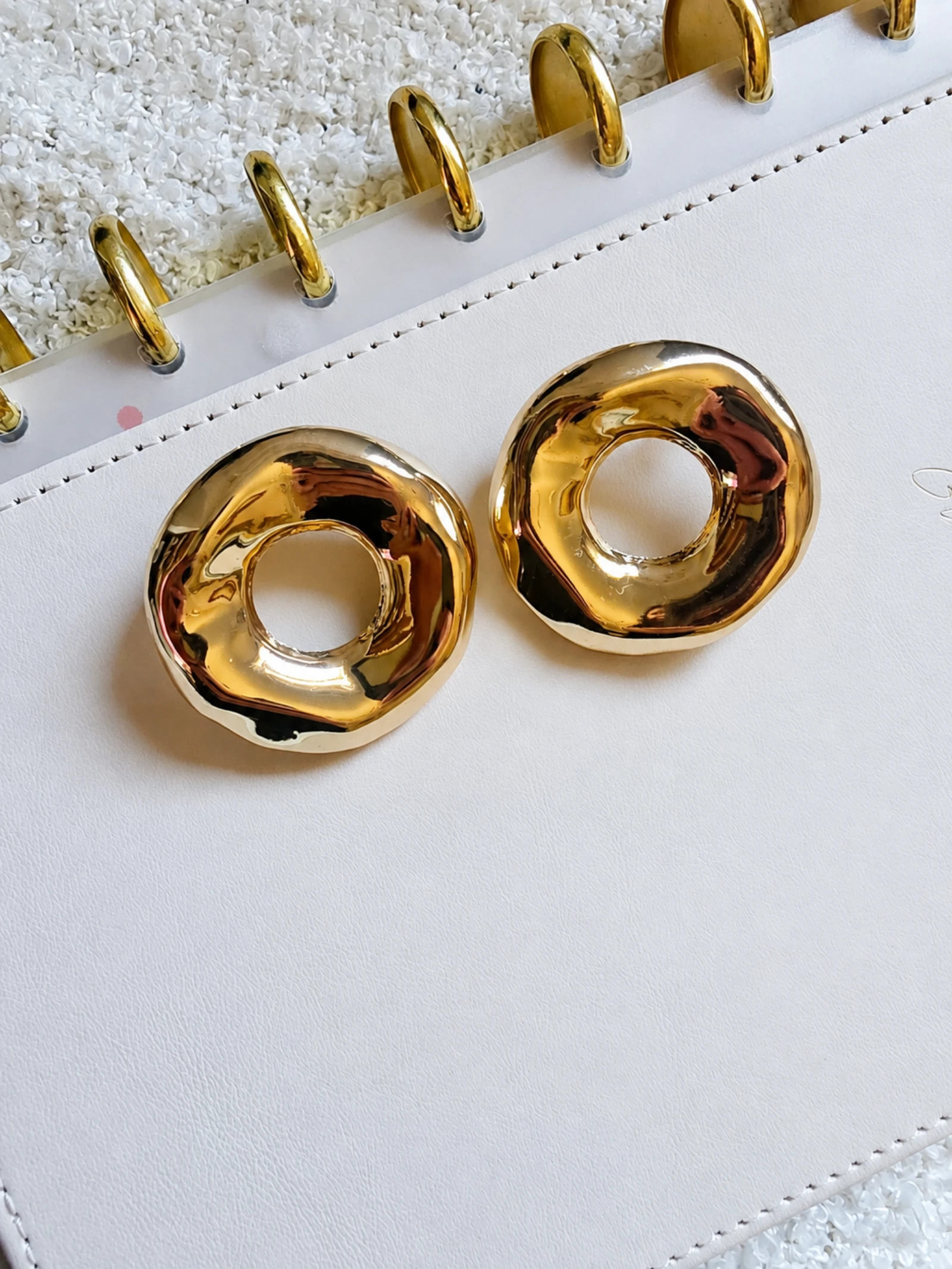 Pendientes esculturales 